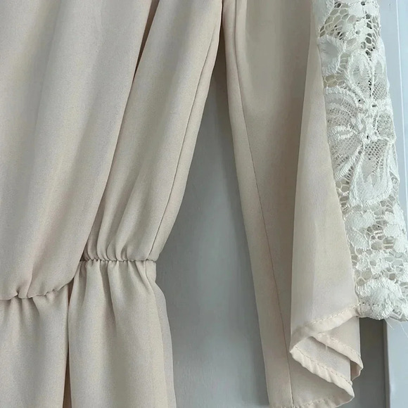 Bo Bell  Blush Open Back Romper Sz SM - Picture 2 of 9